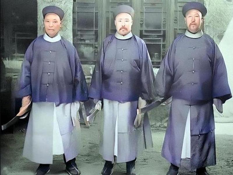 清朝九种官里，真能直接调兵打仗的，只有一个。提督，从一品，绿营最高武官，手底