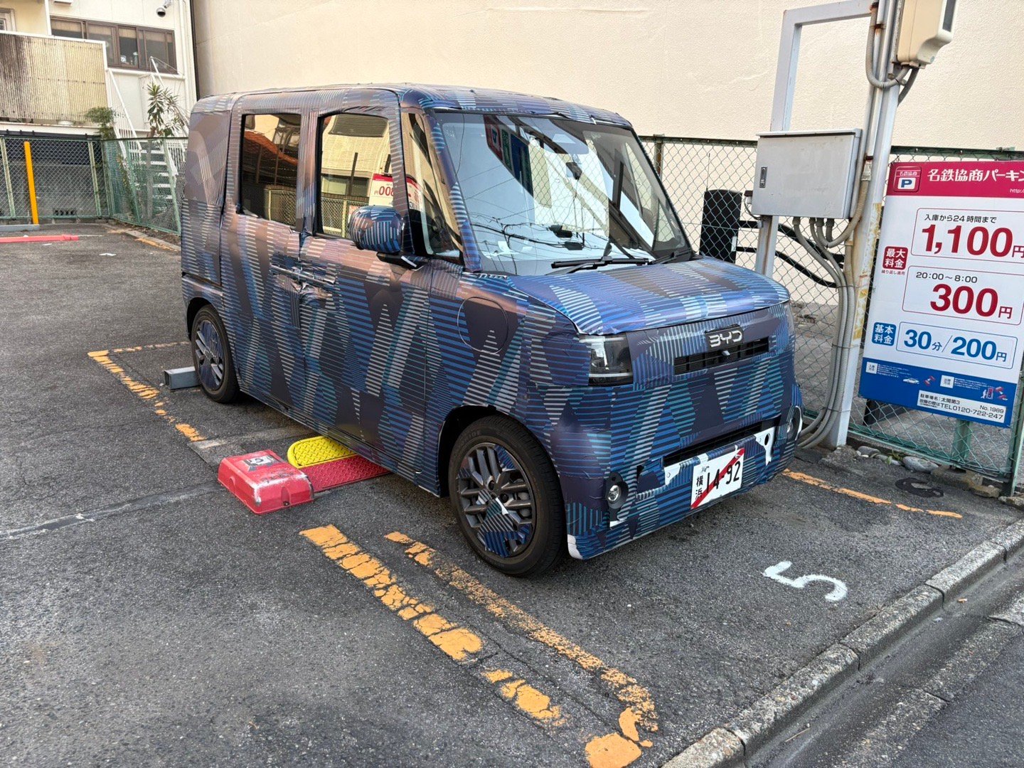 这是比亚迪KcarRacco在日本的谍照吗