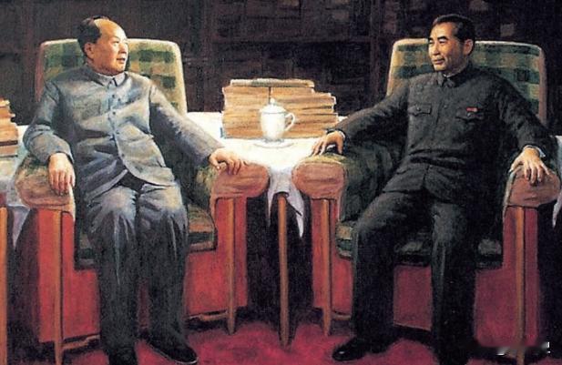 1968年，毛主席和身边人聊起周总理的秘书配置，他说道，周总理早年足足有二十多位