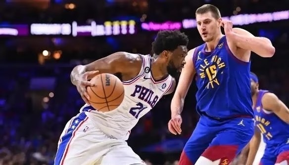 nba大帝还能回到巅峰吗？恩比德和同届的约基奇荣誉对比：1，恩比德——14年首