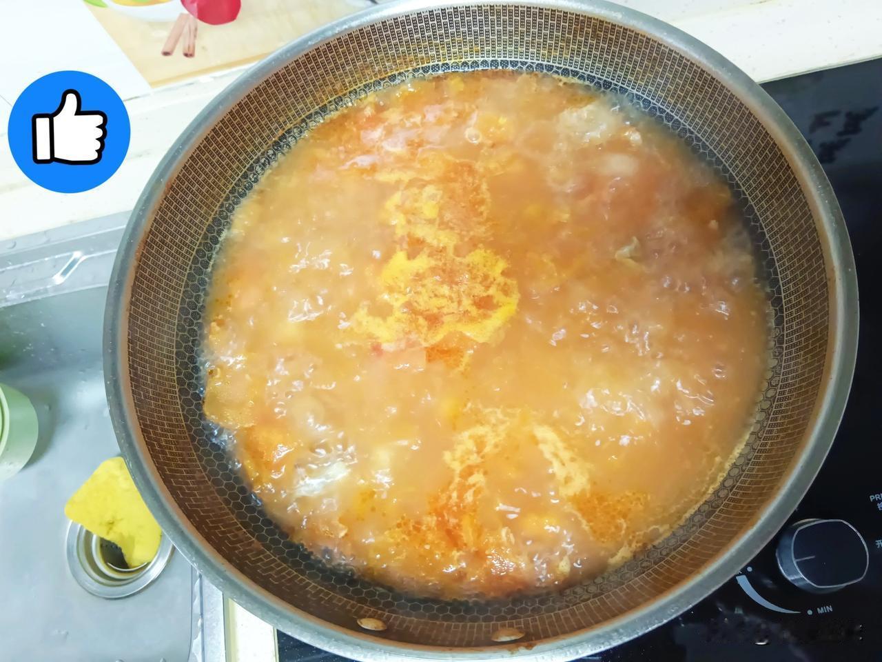 今天中午第一次炖西红柿牛腩，香味把邻居都招来了[笑着哭][笑着哭]今儿中午我跟西