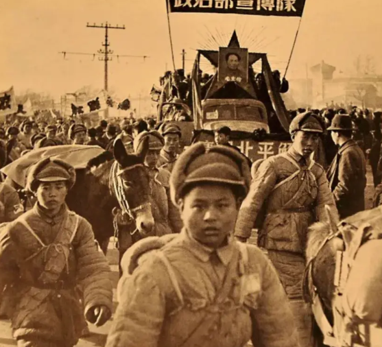 四野的强大，是经过对手和历史长河认可的。杜聿明在1948年的时候曾对四野这么