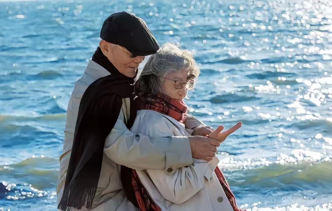 李银河一针见血：“中老年人最好的养生，其实就是谈恋爱。不管你是70岁，还是8