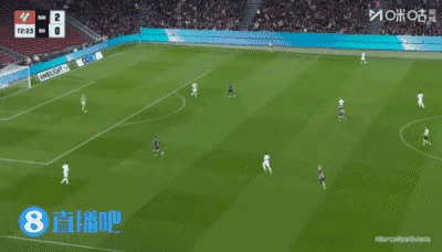 巴萨天才新星亚马尔真是天赋卓绝！在今天巴萨主场迎战皇家奥维耶多的比赛中，当时比赛