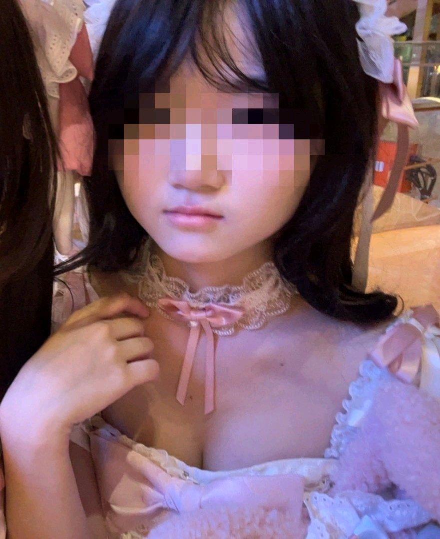 22岁武汉美甲女孩因为一段网恋，把自己永远留在了长江里。她平时性格懂事独立，爸
