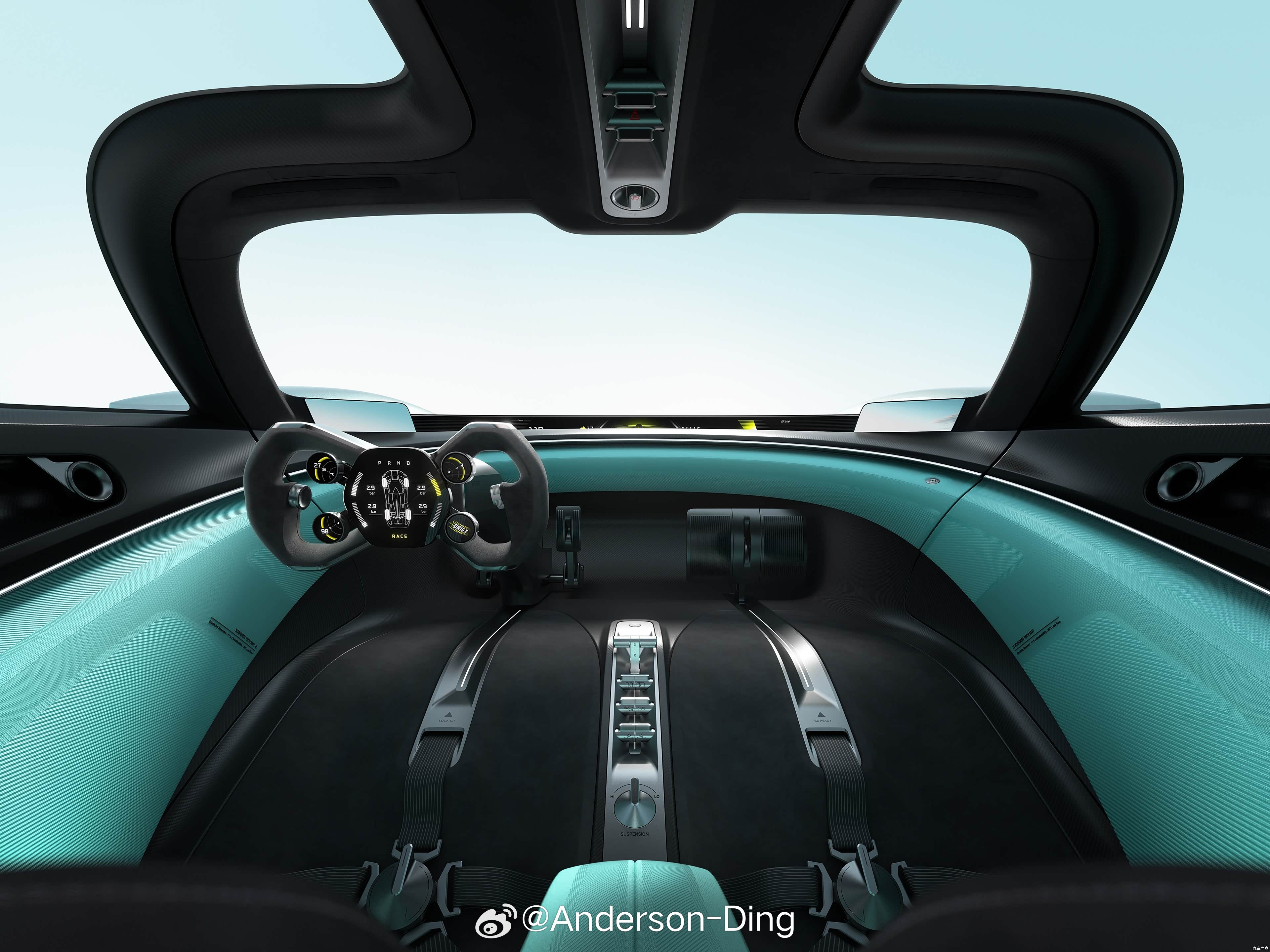 小米VisionGT，从上、后视角看过去无疑很科幻。而从能够看到大面积车门、后