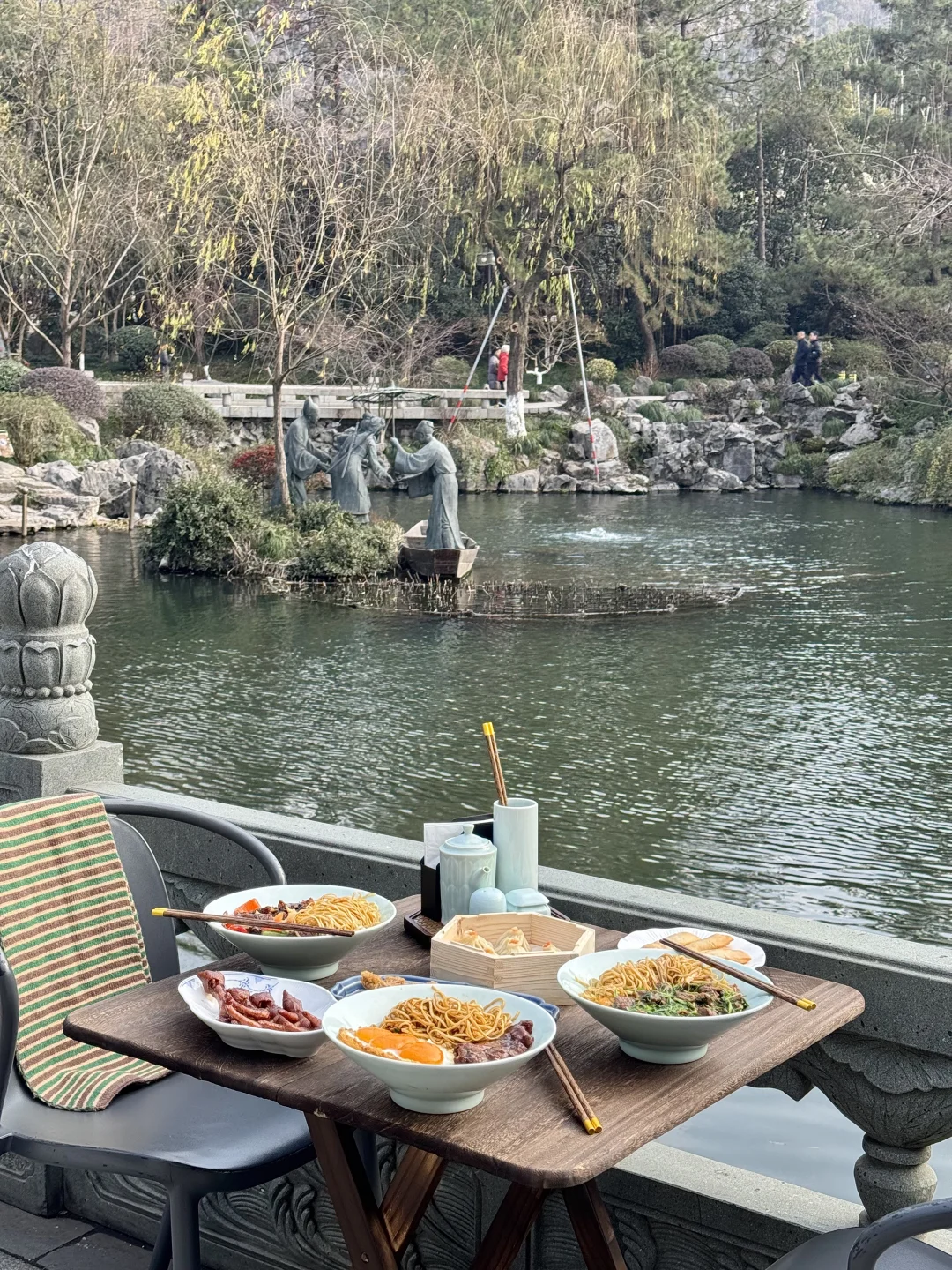 杭州雷峰塔！！新开的！！好chill好好吃……