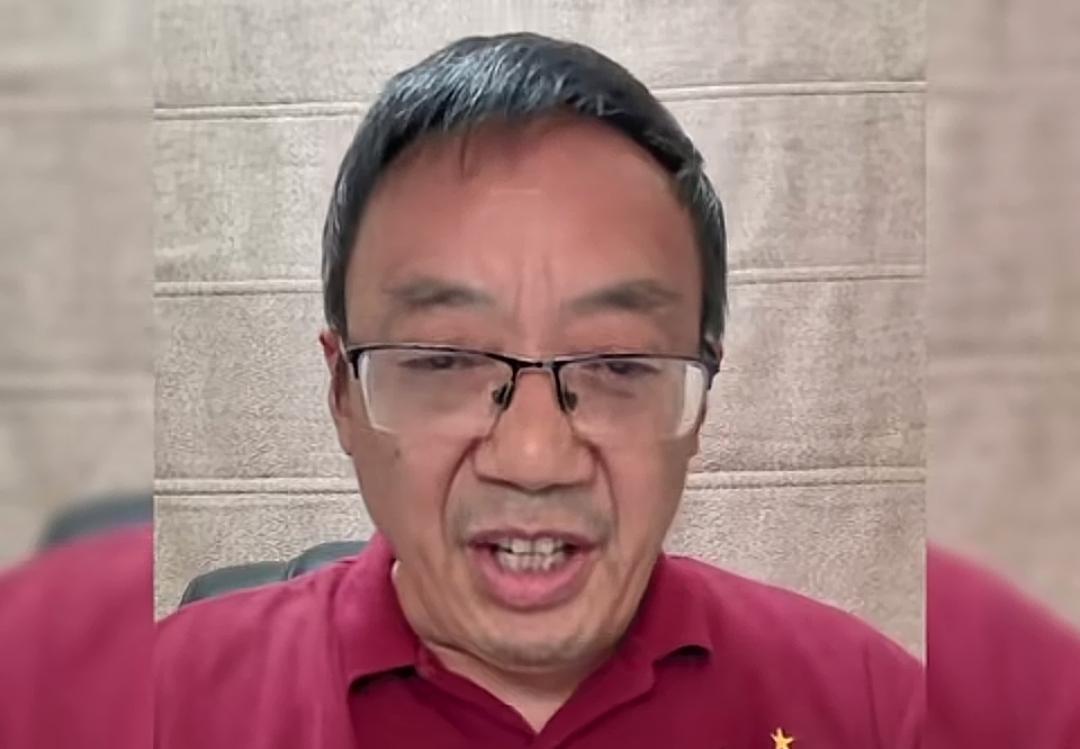 我预测网红老师汤家凤很快就会被封号了，如果他还继续拿英语的话题炒作的话，他全网几