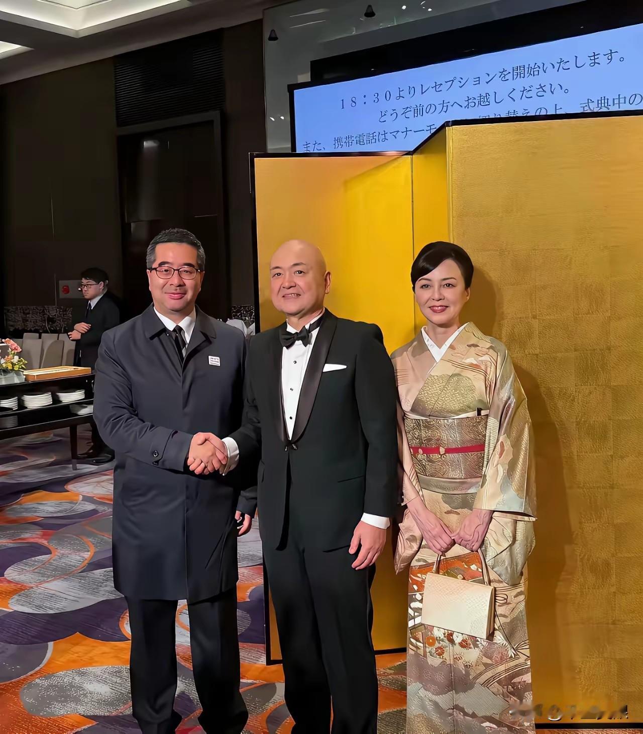 萧旭岑似乎成了国民党内负责外联副主席，刚刚结束中国大陆行，又马不停蹄的参加日本天