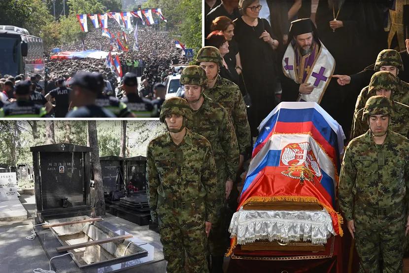 姆拉迪奇将军出殡，军人抬棺，士兵鸣枪致敬，警察护航，塞尔维亚牧首主持葬礼仪式，成