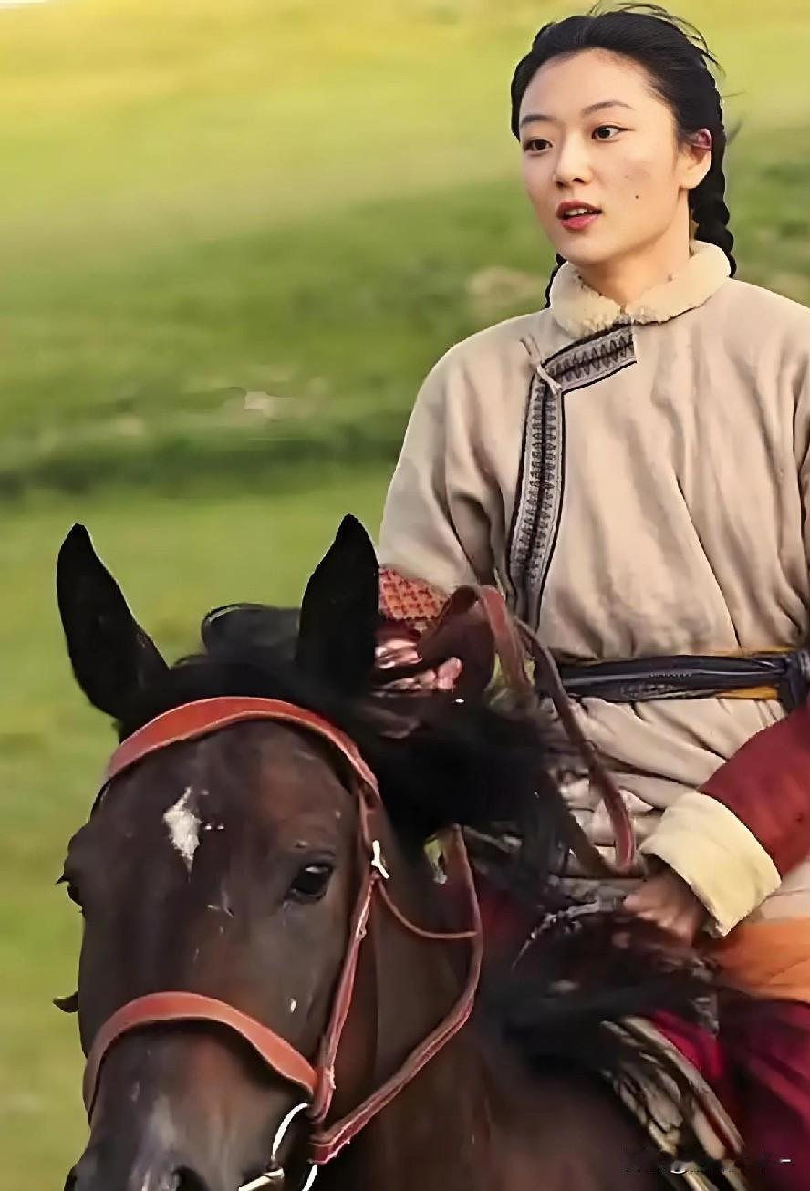 不是给《大生意人》泼冷水，而是太好看了导致有些个情节，真的是叫人一言难尽