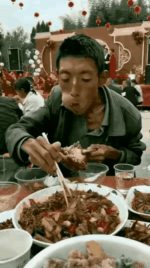 吃酒席遇到这种人该怎么办