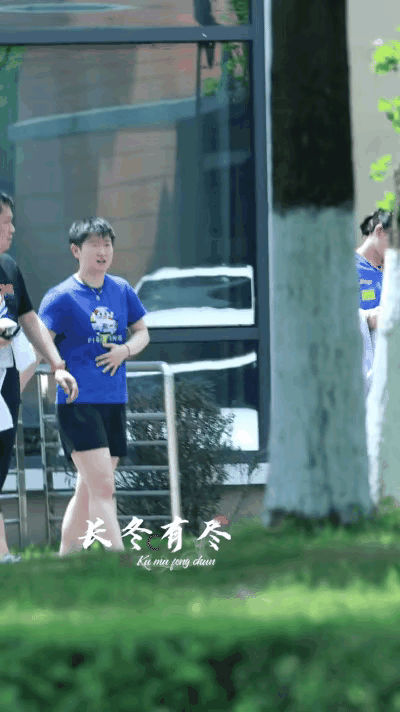莎莎和Coco这对师徒日常也太可爱了吧孙颖莎简直就是行走的碎碎念弹幕机邱贻可