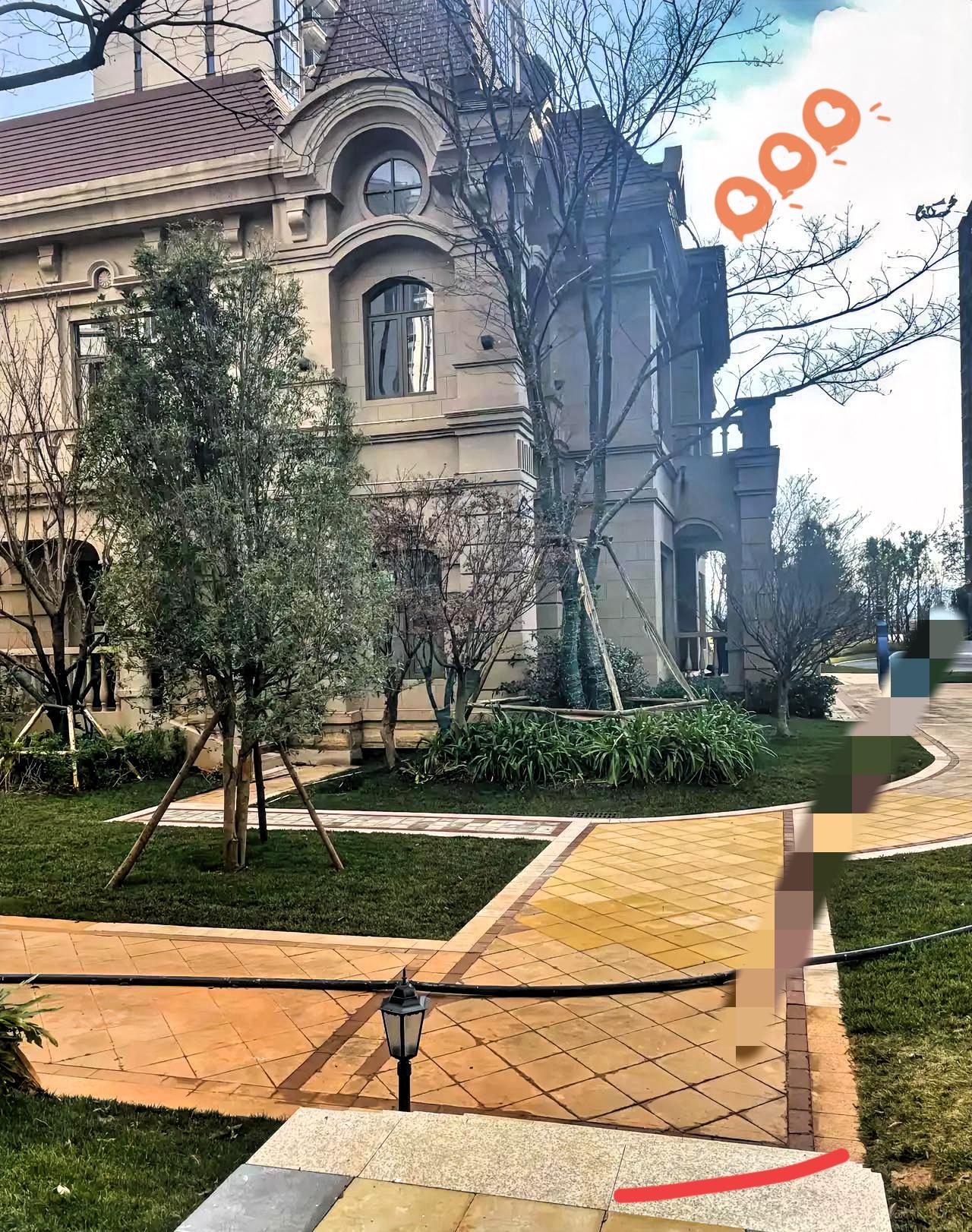 以后核心地段的房价，普通人大概率真的高攀不起，别觉得这话太绝对。今年城市更新的新