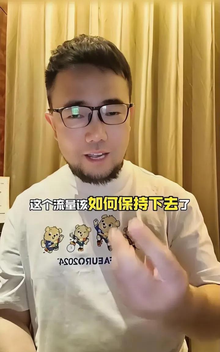 常州连败要刻意保持下去？越来越多的专业媒体人开始讲解苏超，潘伟力对于十三妹常州队