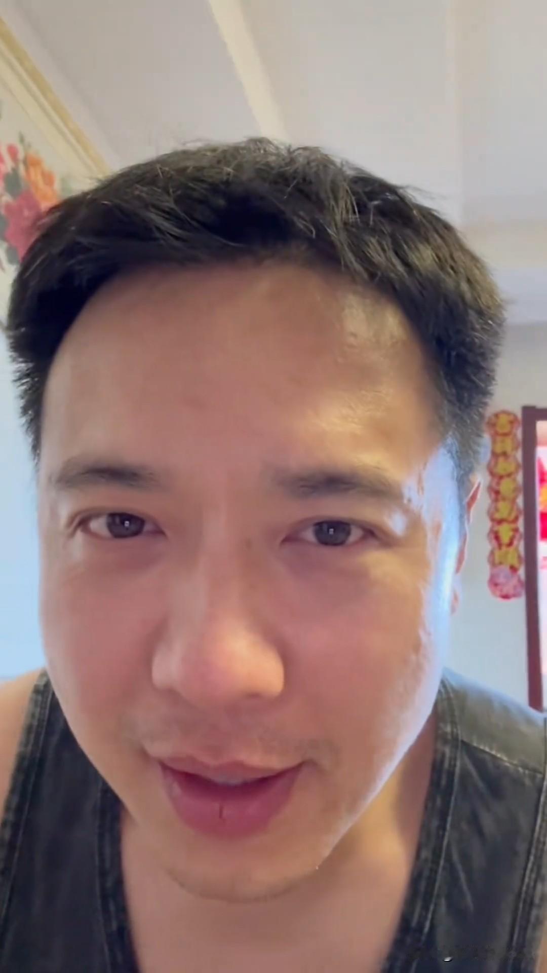 近日，高云翔连发3条视频，老爷子罕见出镜，但始终没有看到他现任妻子和孩子的身影。