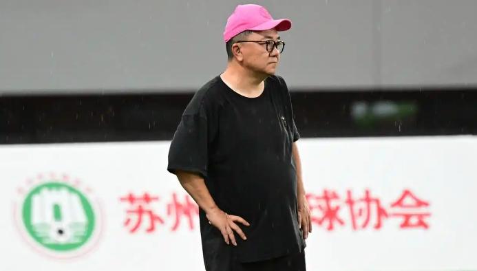 一支中冠球队，绝对不缺少流量，里面1个名人，3个前国脚，至少5名中超名将！北