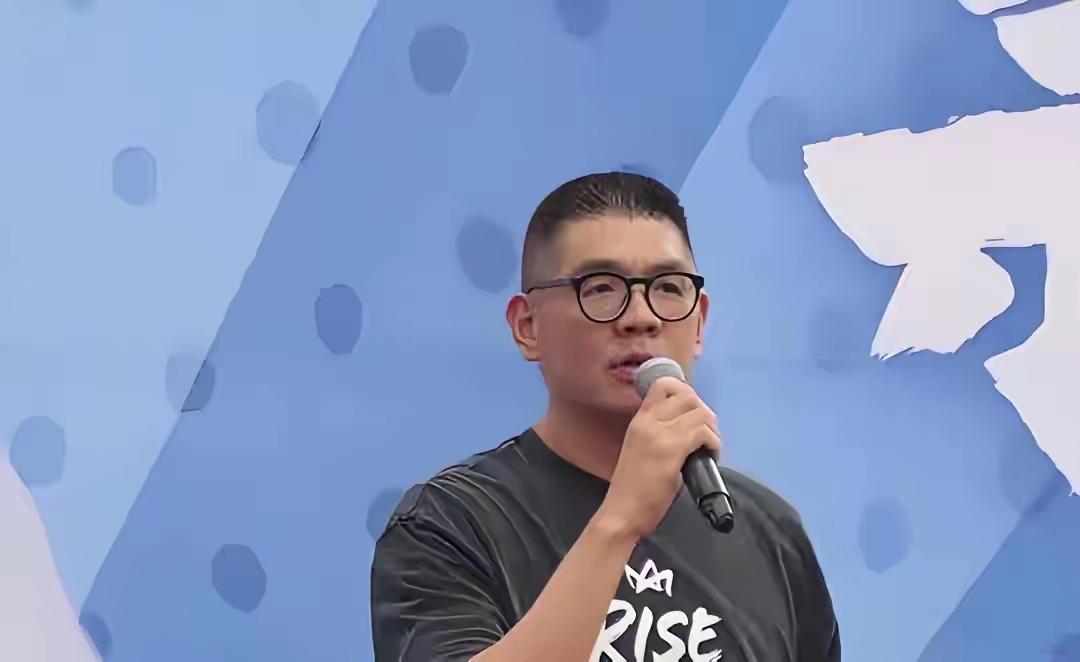 连胜文沉默了整整一天后，终于憋出一句掏心窝子的话：“我不想等到成了‘连爷爷’，我