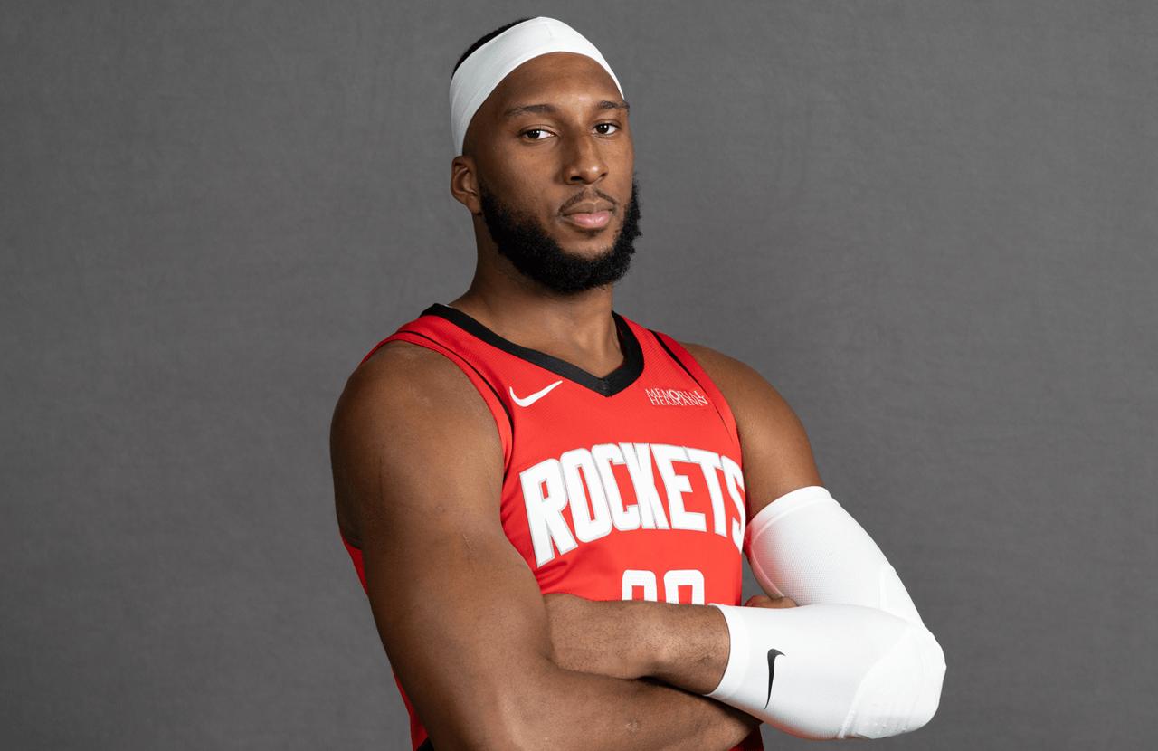 火箭队今年夏天的引援奥科吉绝对是最大的收获。今年夏天，火箭队与奥科吉签署了一份