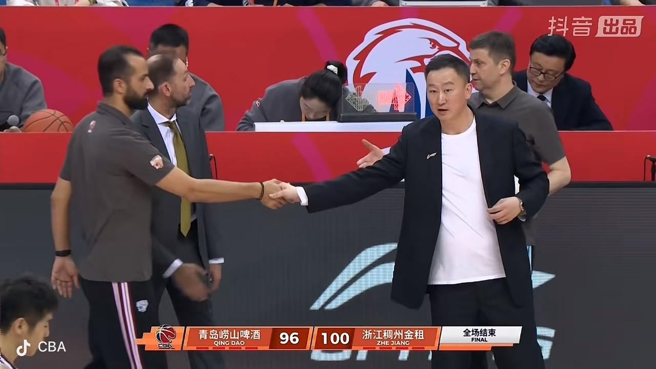 最终通过加时赛，客场挑战的浙江稠州金租男篮还是取得了胜利✌️！