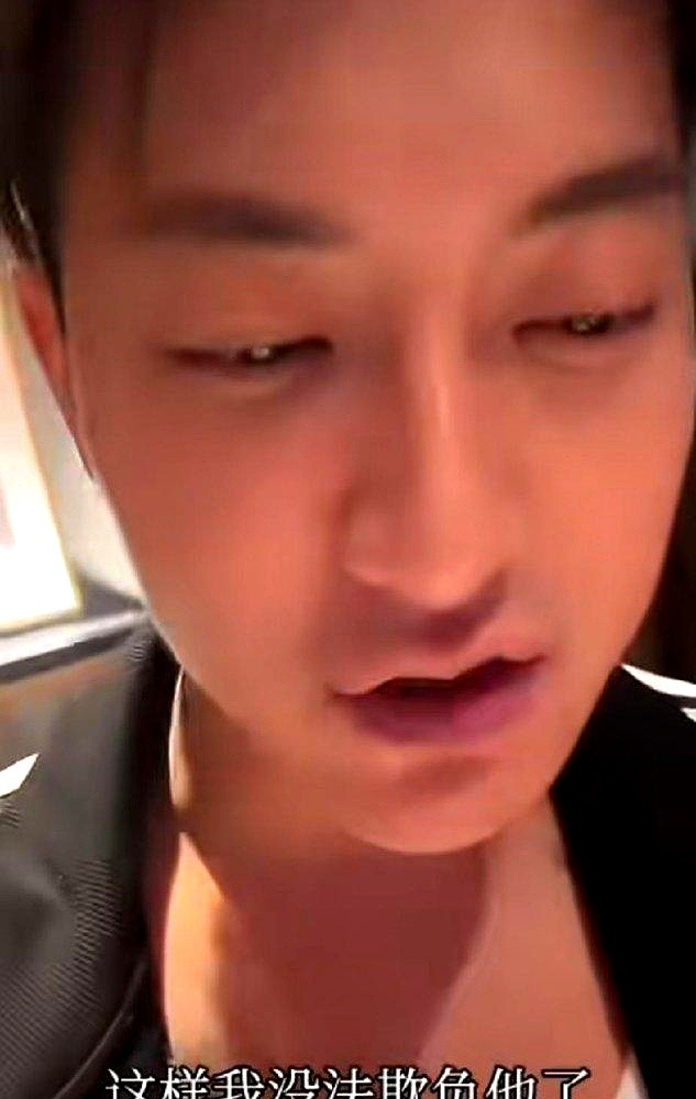 “你俩怎么跟谈恋爱似的？”徐艺洋轻飘飘一句话，黄子韬直接炸了。起因不过是黄子韬给邵子恒发消息询问身体