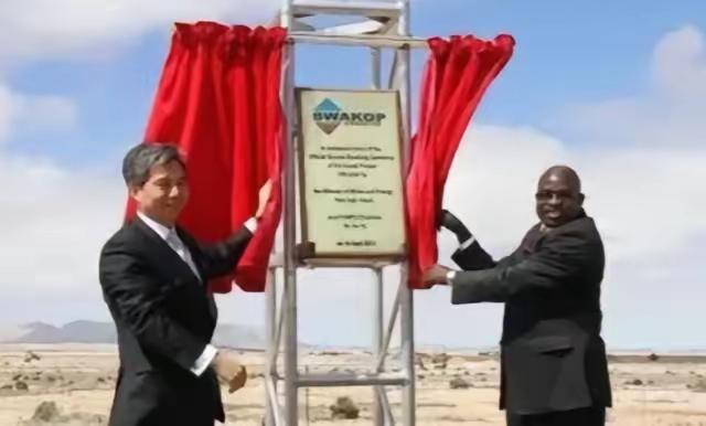 中国曾无偿援助了纳米比亚4000吨大米，万万没想到，这个非洲小国在2019年回馈