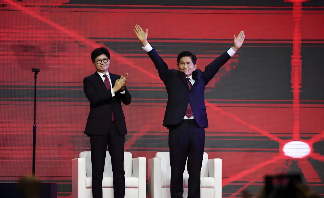 韩国政坛的突发，已经感觉不到新鲜！