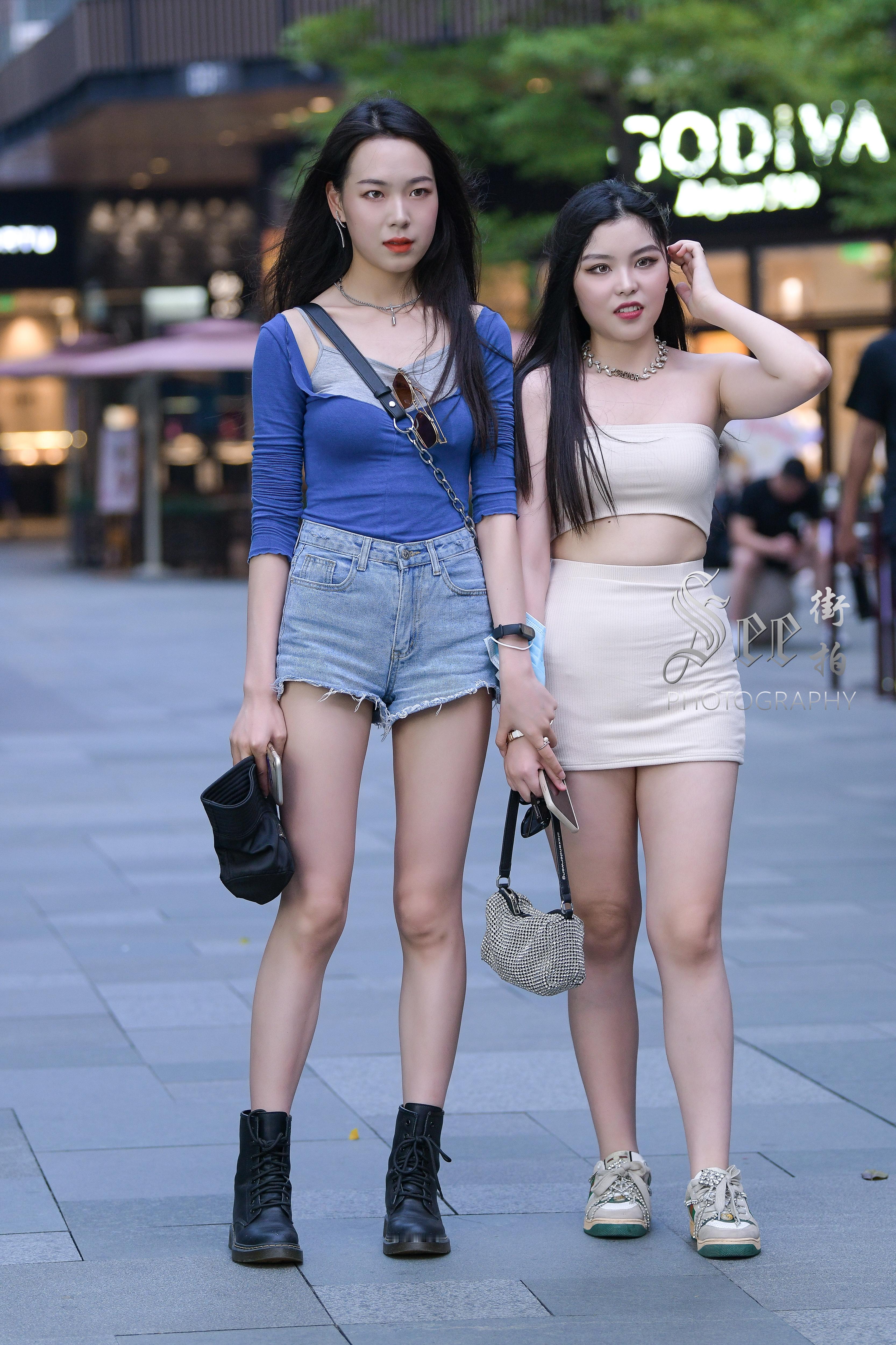 短靴牛仔青春魅力~~​​​