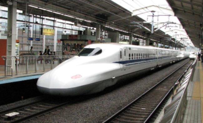 直到中方看到越南取消这次的竞标后我们才得知，原来越南还为中方挖了这么大的一个坑！