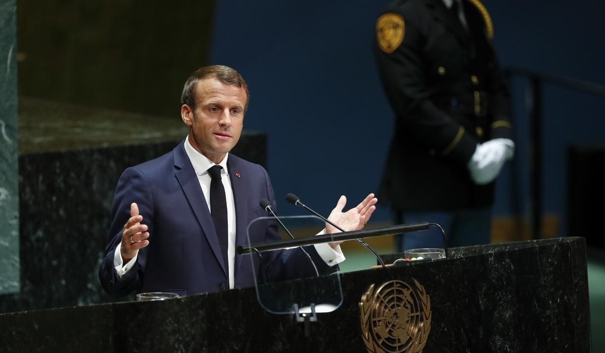 129吨黄金，100年都没动过，7个月就搬空了。法国人干完这件事，还顺便赚了12