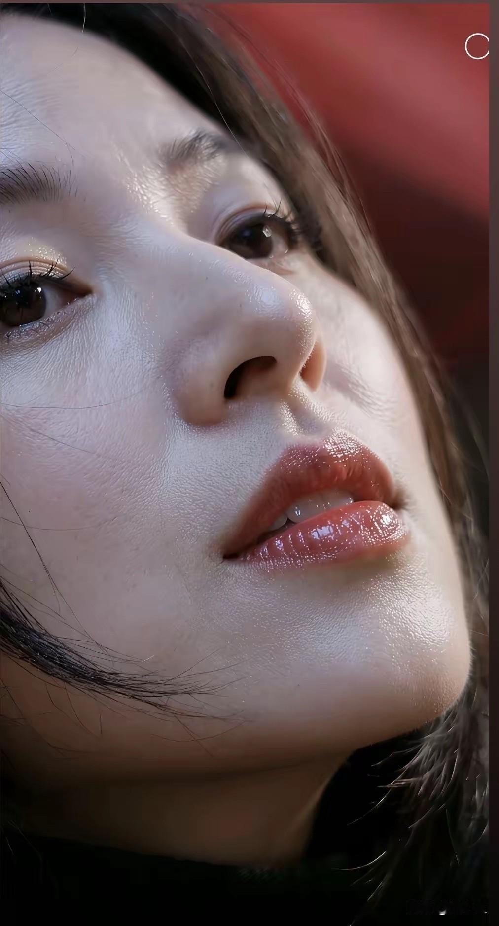 历史不重复，但押韵。