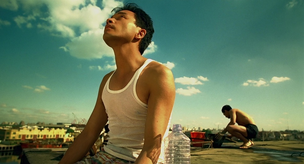 晚安🌙“如果你对一个人有特别的感情，你会更喜欢叫他的全名。”——《春光乍泄》王