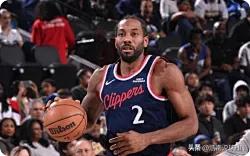 近10战8胜的快船队，队内球星表现分别是:1、莱昂纳德，10场全部20+，其