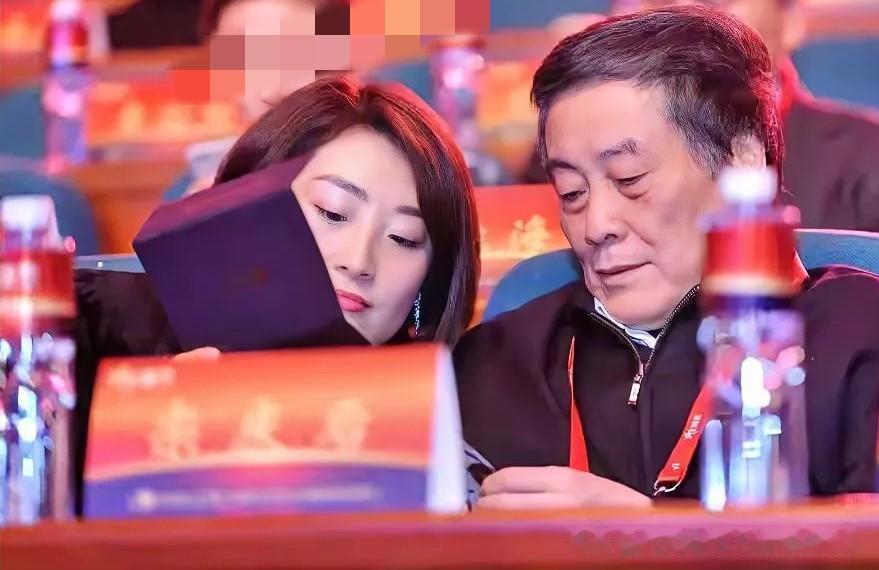 宗馥莉600天两辞娃哈哈！“娃小宗”救场，品牌要改姓了？宗馥莉600天两辞娃