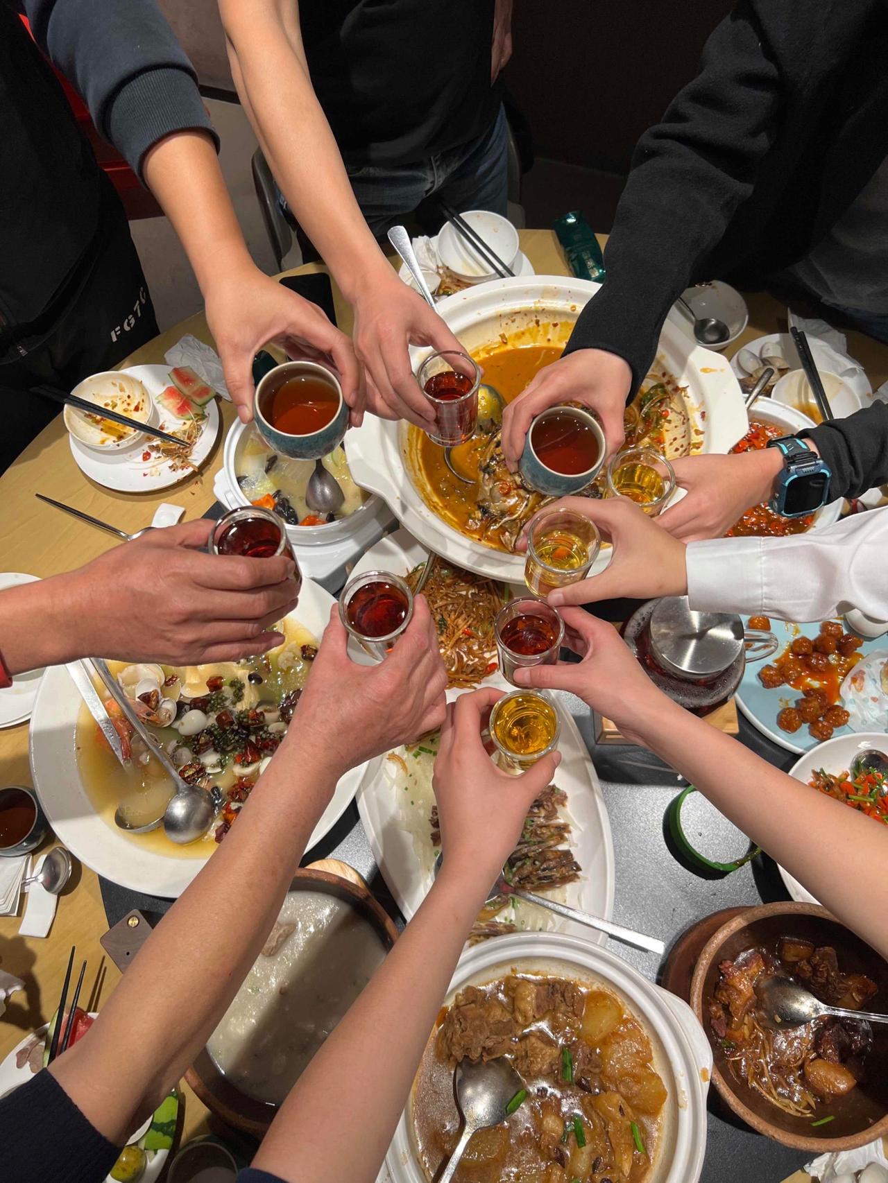 前一段时间，我婆婆打电话给我说了一件事，让侄子也就是老公弟弟的儿子冬天来我家住两