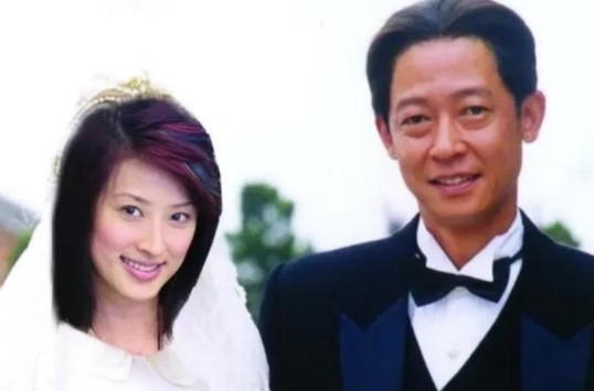 1991年，已经和王志文同居了3年的徐帆，向王志文求助：“我现在没戏可拍，你能帮