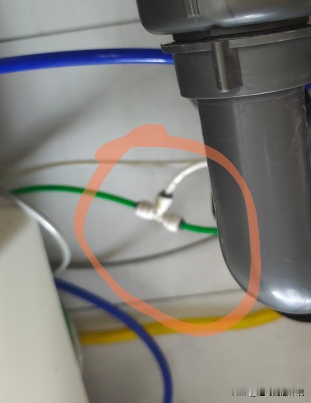 离了个天大的谱！浙江杭州，男子花2363元，买了套净水器套餐，包括一台净水器、一