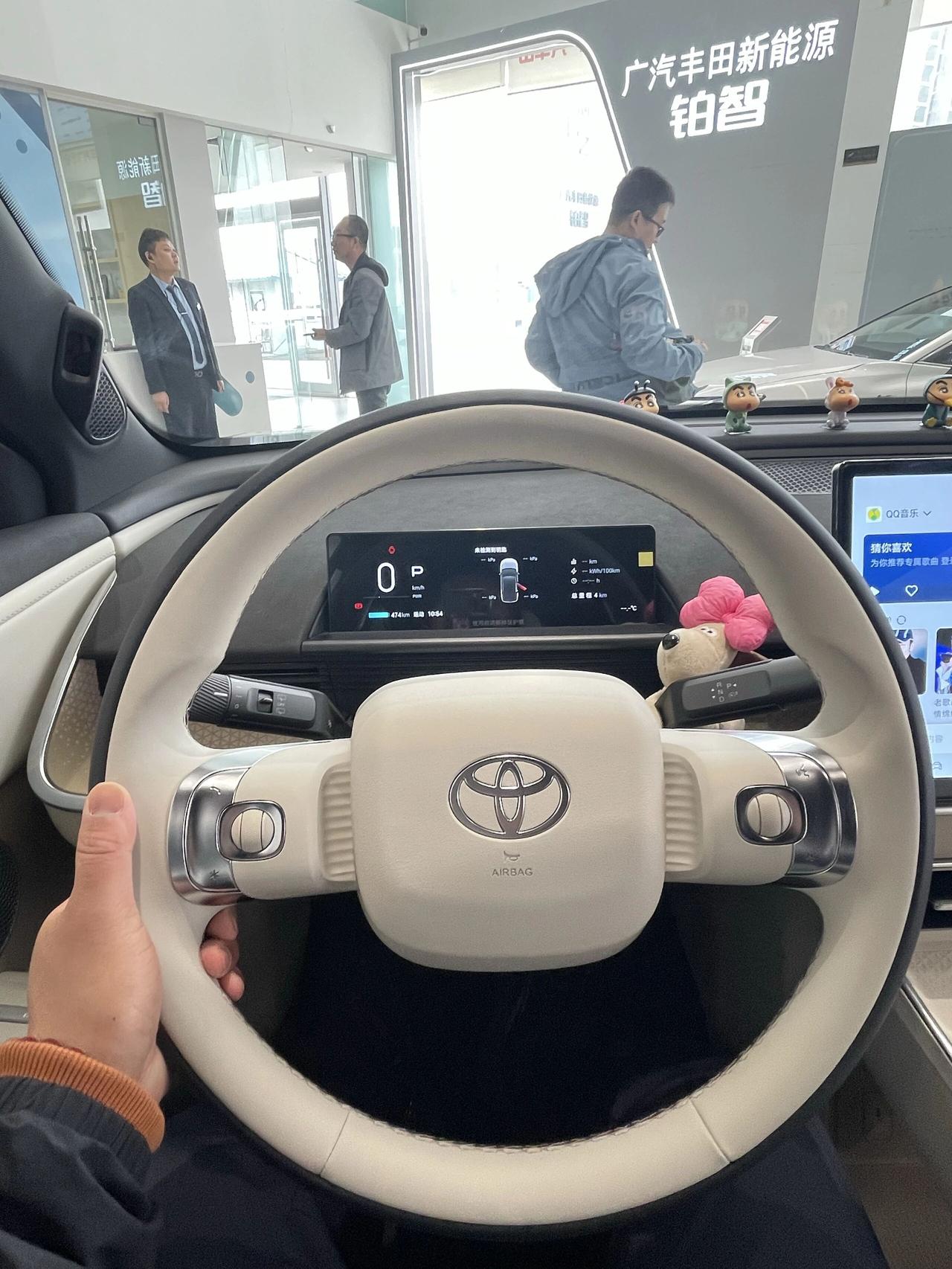 丰田也开始糊弄人了？如鲠在喉，不吐不快！丰田让我有点儿又爱又恨了……前几天去