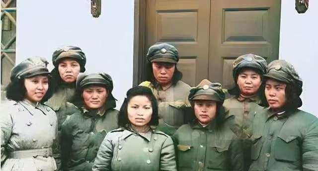 一天，戴笠手下的一名女特务执行任务回来后，肚子凸起来明显，戴笠看到后，将其当场枪