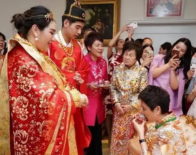 叛逆千金何超盈：倒贴14亿下嫁东北小伙，6年过去，她过得怎样何超盈曾经是