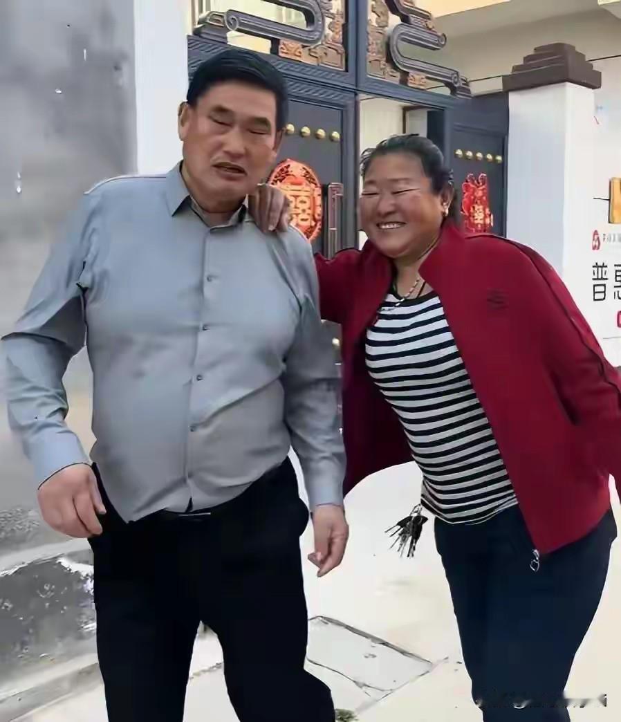 朱之文对老婆说，我跟你说，玉华，以前是朱子文，现在是朱之文，将来还是朱之文！你放