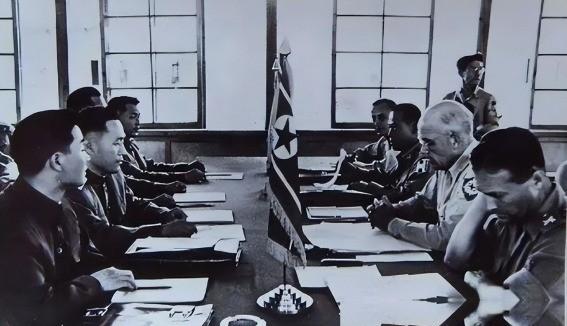 德国专家曾经表示：中美战争之所以没有爆发，不是美国没有那个实力，而是现在的美国很