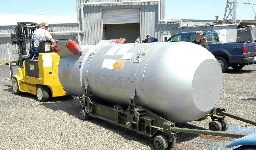 美国军方正在评估用“低当量战术核武器”打击伊朗地下“核设施”和地下“兵工厂”。