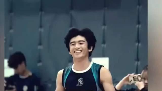 张柏芝晒亲子日常!Lucas和Quintus打球帅炸,小儿子亲妈甜到犯规