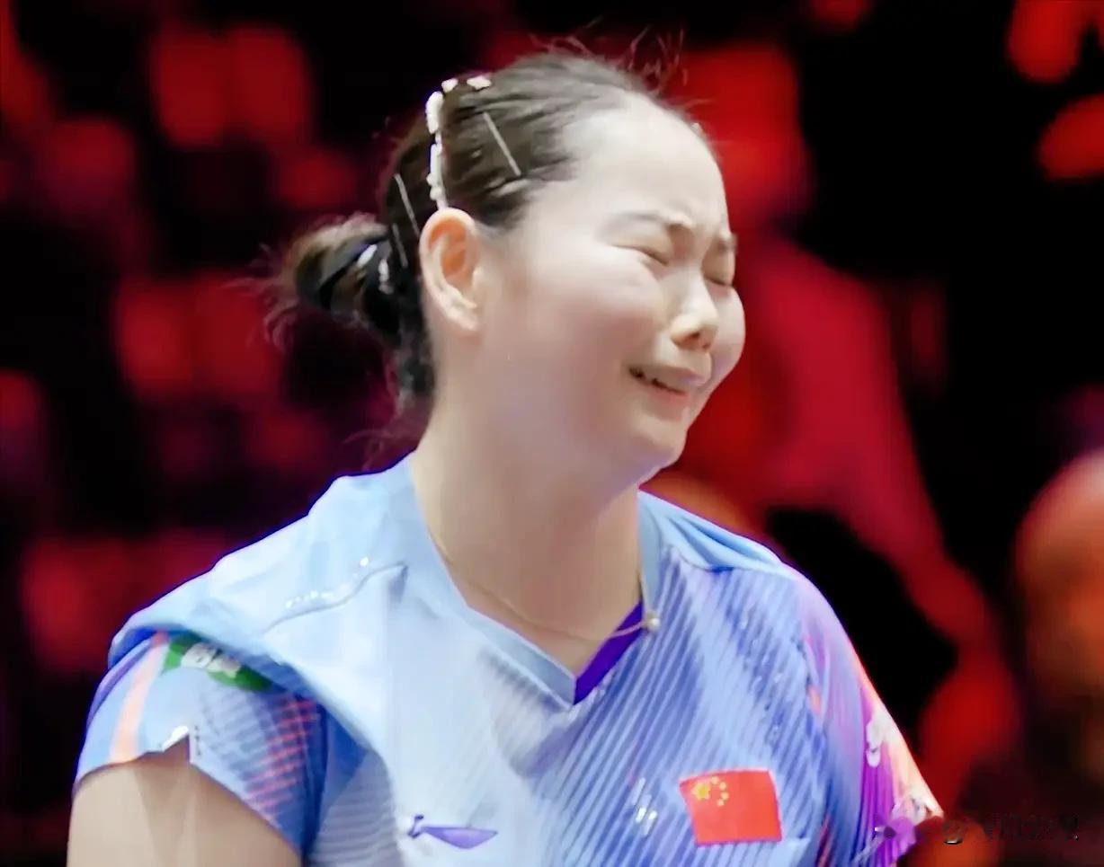 为什么何卓佳领先时多次被逆转，最终2:3输给早田希娜？侯英超现场解说中，我