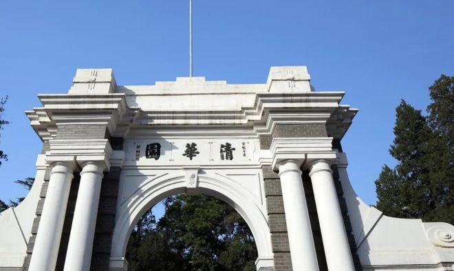 清华大学校长如果从政，可能担任什么职务？清华大学是正厅级建制，但是校长和党委