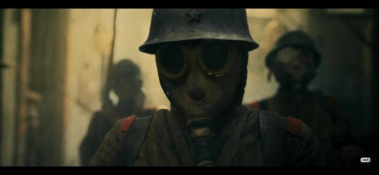 看了五集《八千里路云和月》，我发现一个特别有意思的点，就是剧中有好多镜头和情