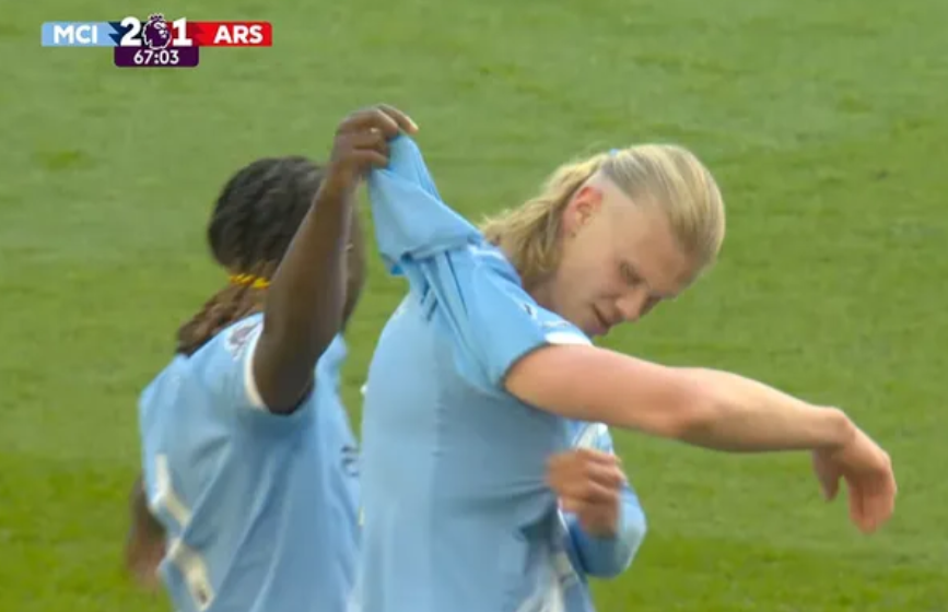 这场曼城对阿森纳的天王山之战，火药味全集中在哈兰德和加布里埃尔身上了！挪威神锋赛