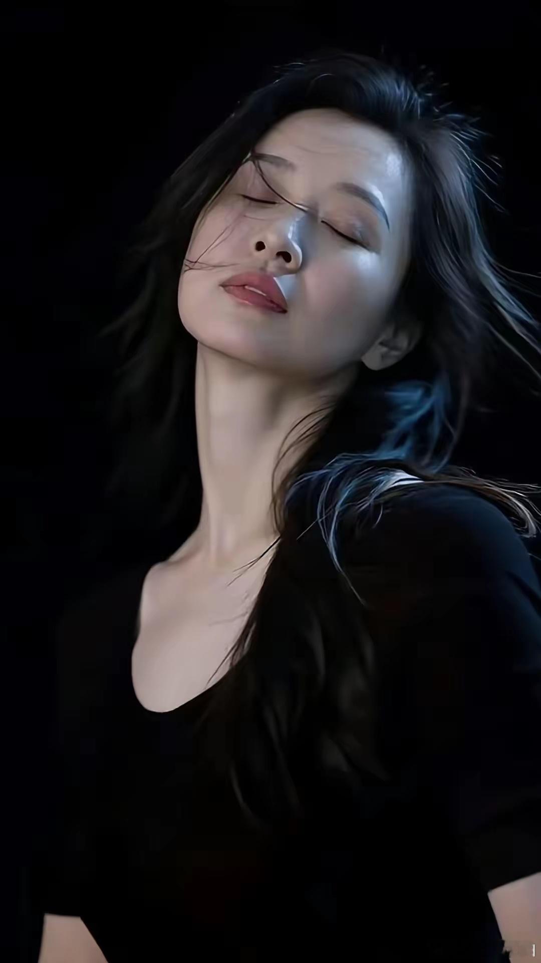 这算不算女人最好的状态？白里透红，与众不同​​​