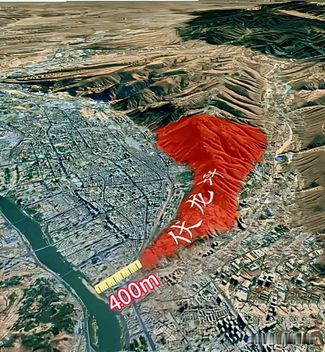 【兰州伏龙坪在哪里？能不能把它铲平？】兰州本就是两山夹条河的峡谷地带，东西长